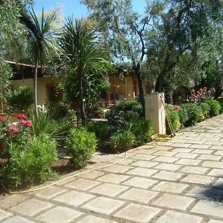 Giardino Apart Otel Vieste