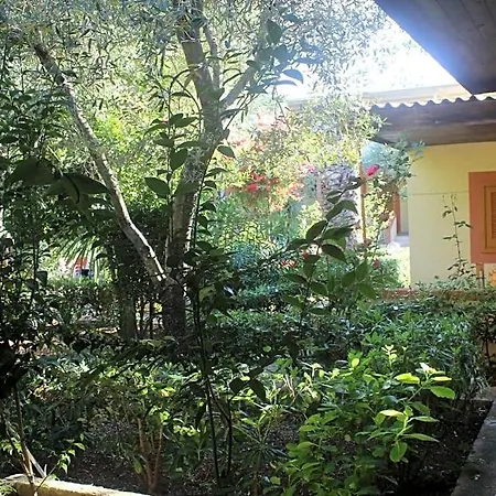 Giardino 아파트호텔 3*