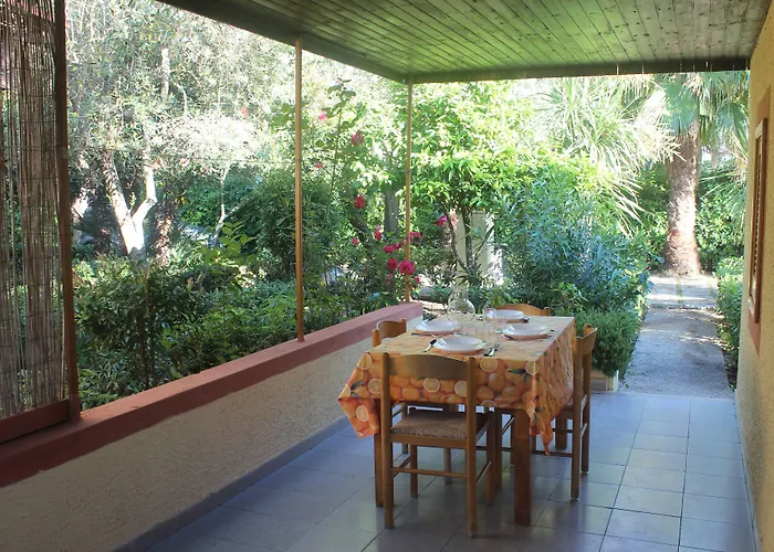 Apart-hotel Giardino 4*