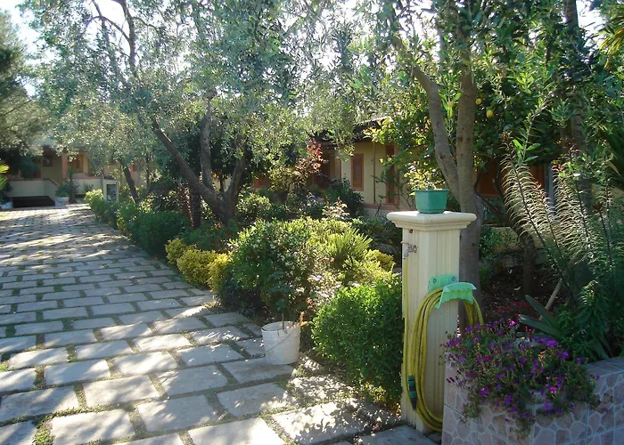 Apart-hotel Giardino 4*
